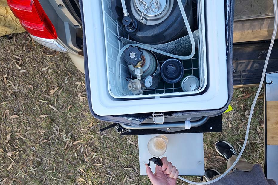 Car Beer system for prado