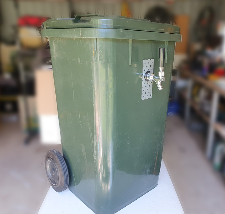 wheelie bin beer kegerator for 150 prado kakadu